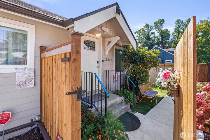 Property Photo:  13344  56th Avenue S  WA 98178 