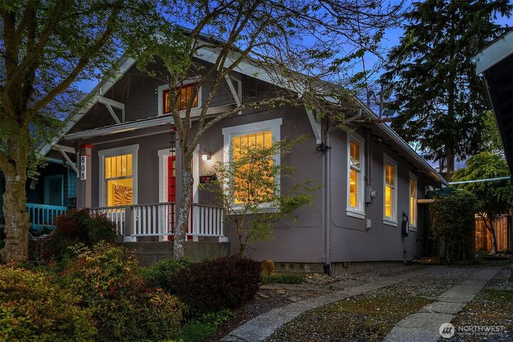Property Photo:  808 NW 64th Street  WA 98107 