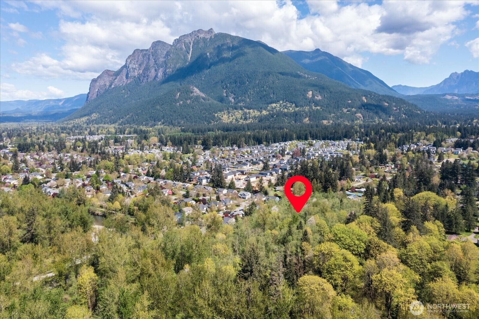 Property Photo:  0 Xxx  Mountain View Boulevard SE  WA 98045 