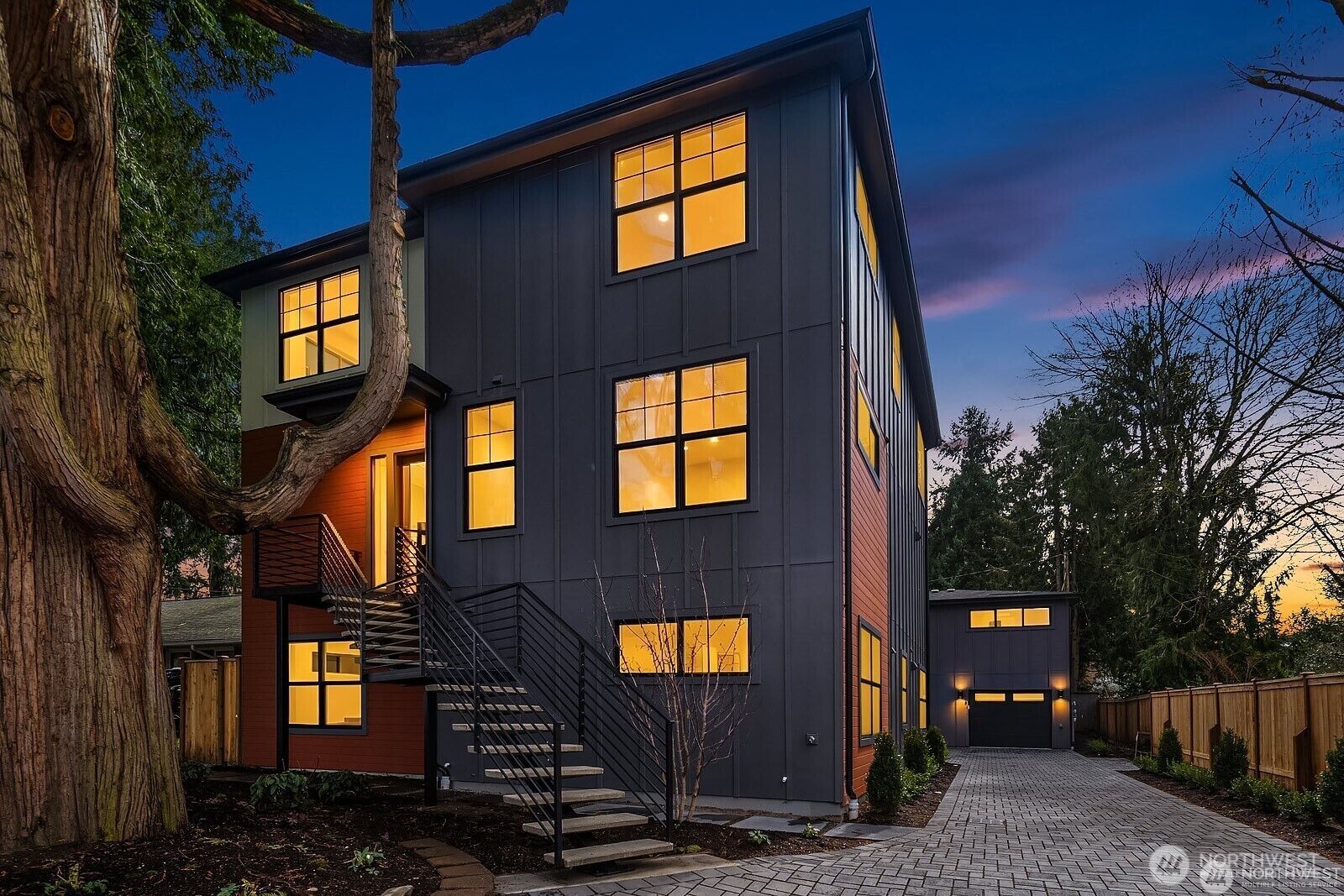 Property Photo:  2615 NE 87th Street  WA 98115 