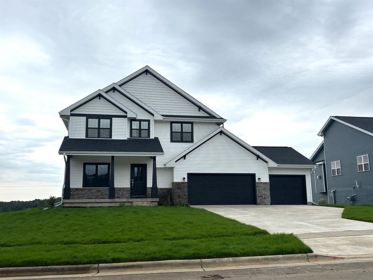 Property Photo:  501 Spindrift Street  WI 53572 