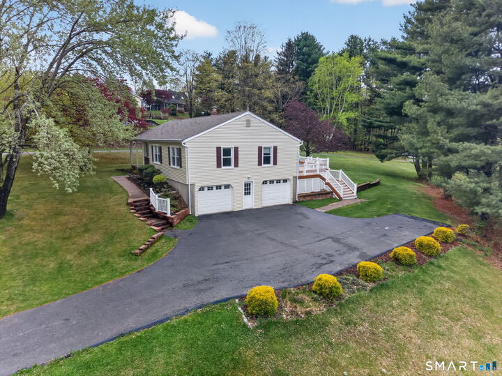 Property Photo:  112 Lanes Pond Road  CT 06472 