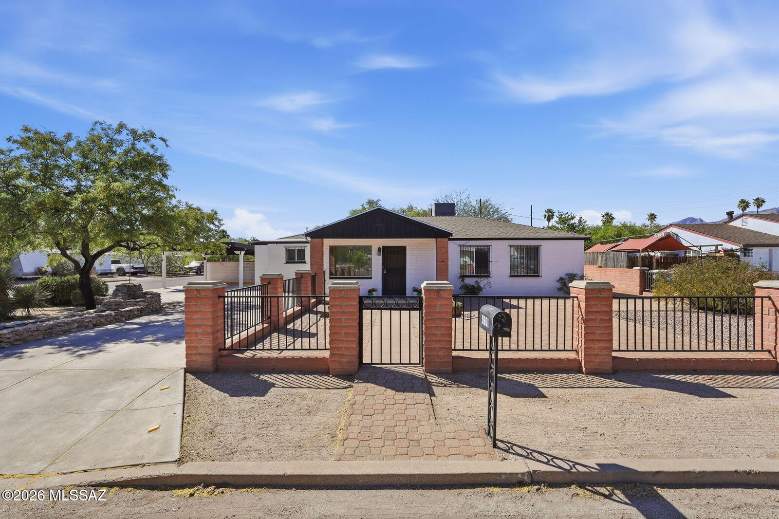 Property Photo:  5601 E Julius Stravenue  AZ 85712 