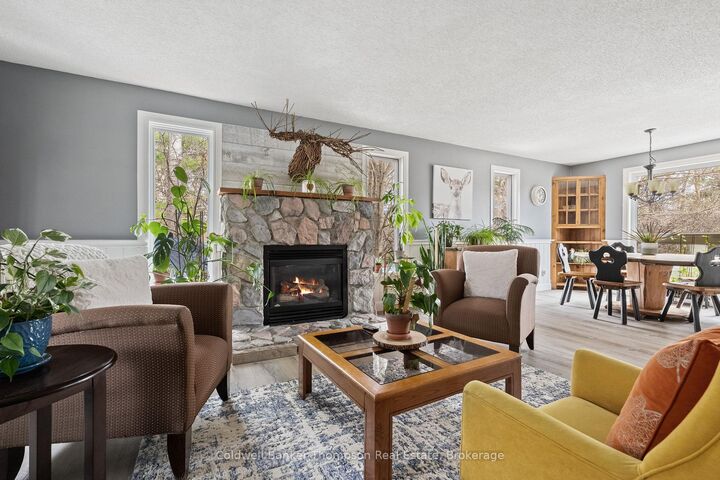 Property Photo:  47 Florence Street W  ON P1H 1V4 