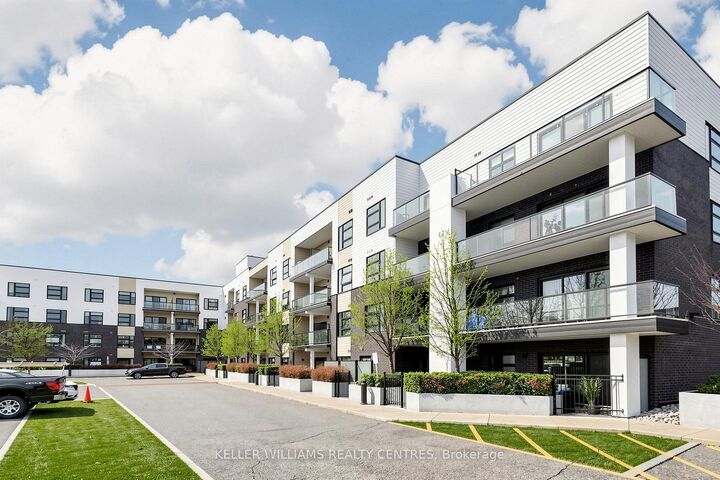 Property Photo: 555 William Graham Drive 101 ON L4G 3H9