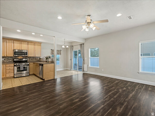 Property Photo:  6206 S 1450 E  UT 84405 