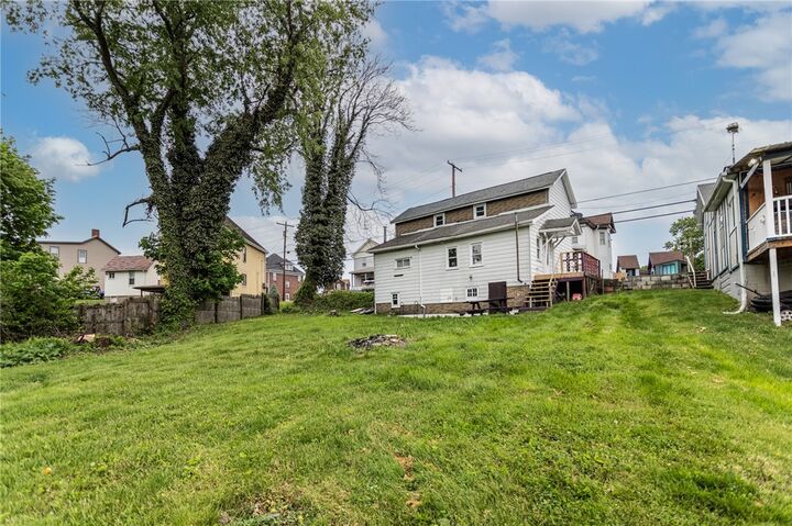 Property Photo:  126 Snyder St  PA 15425 