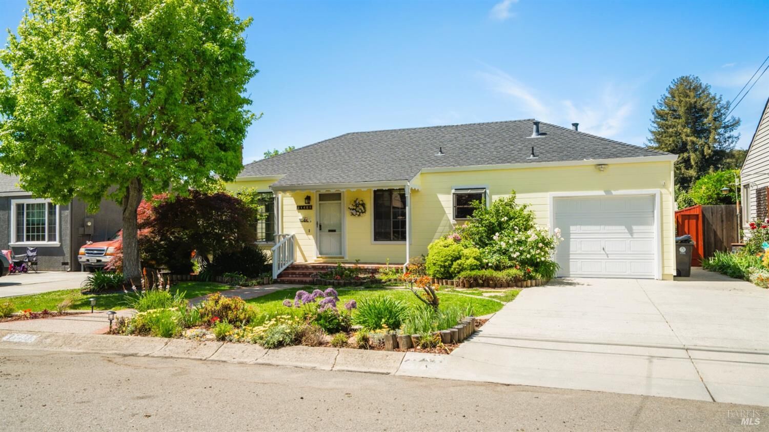 Property Photo:  21451 Rizzo Avenue  CA 94546 