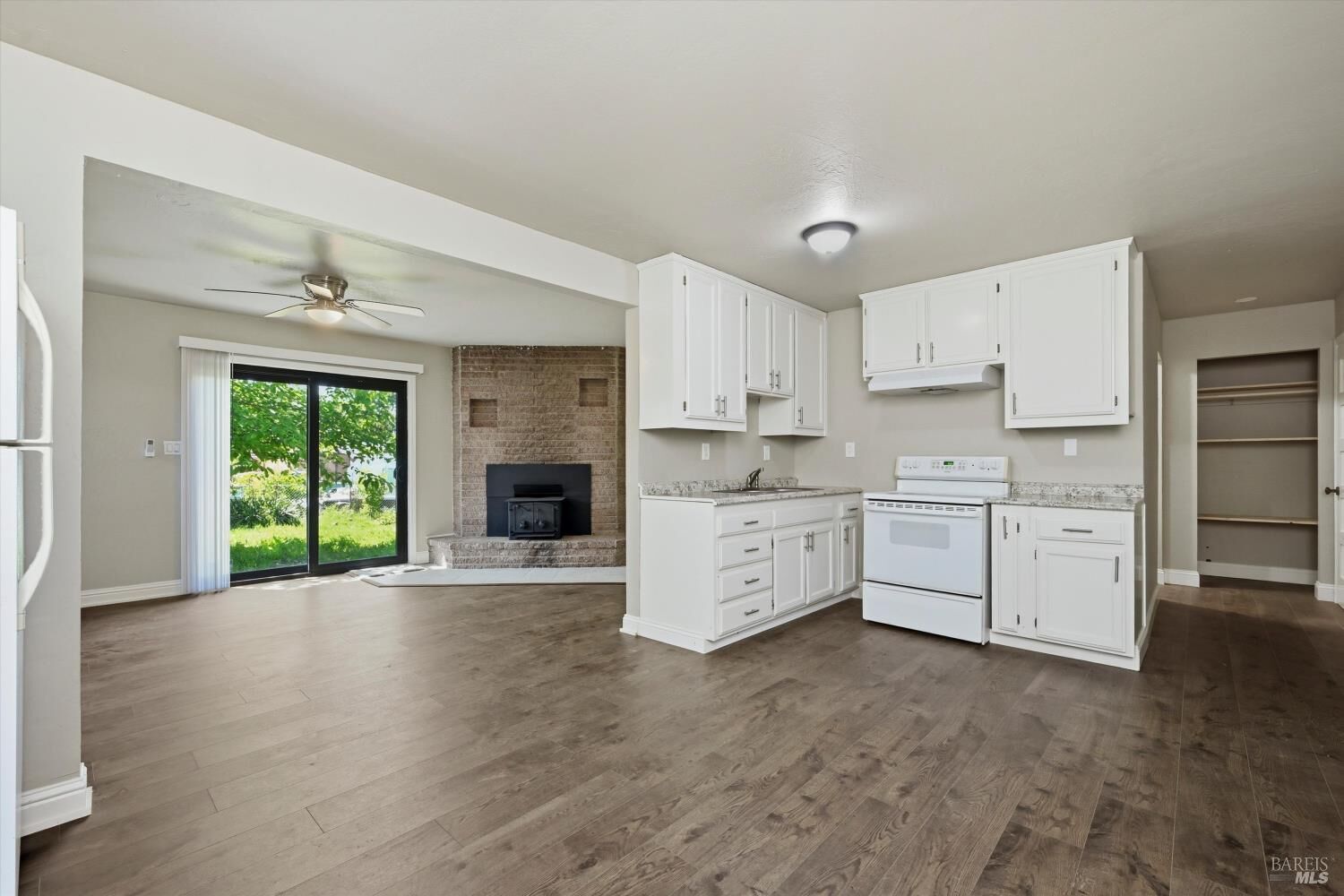 Property Photo:  3723 Buckeye Street  CA 95422 