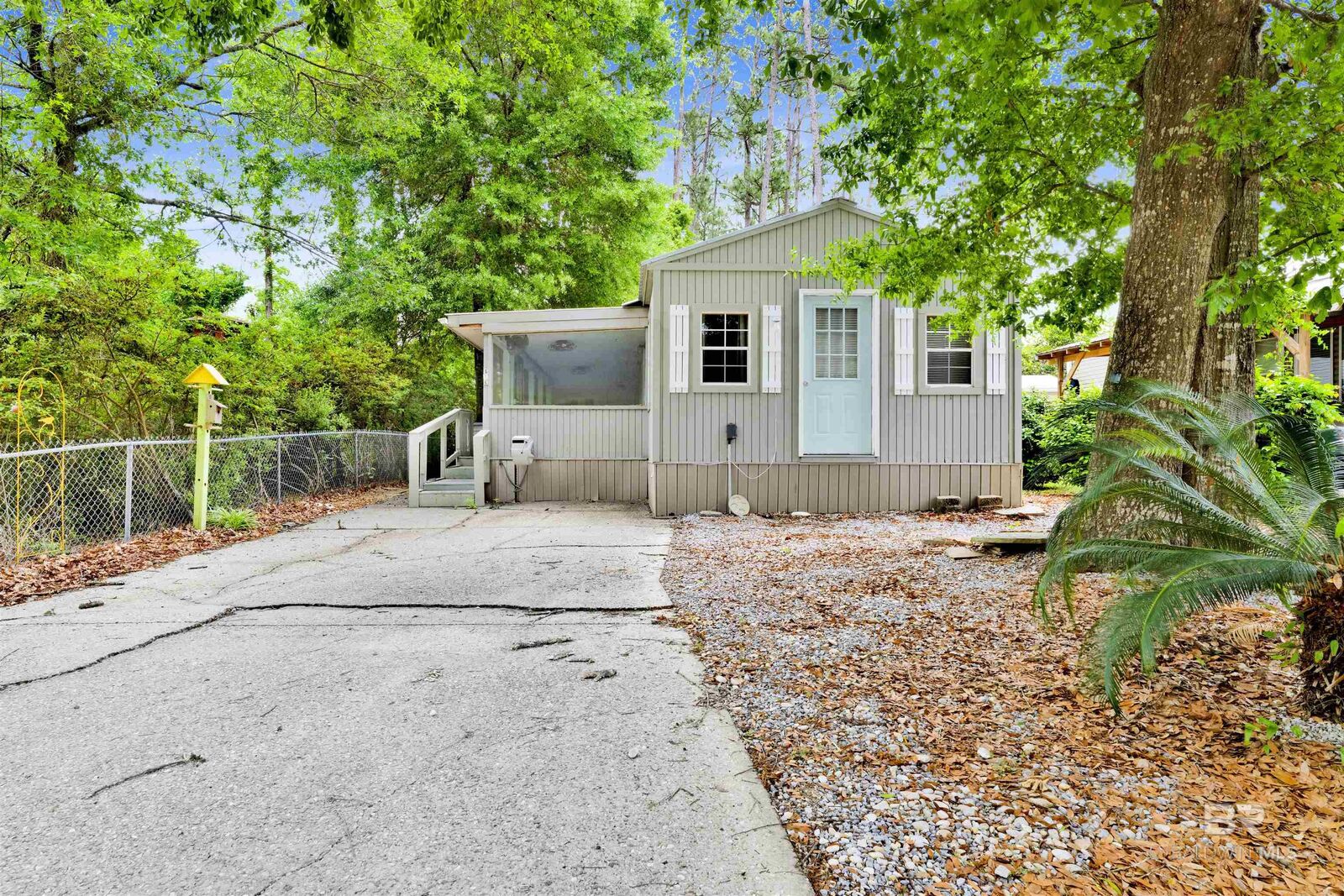 Property Photo: 516 Elberta Loop AL 36549