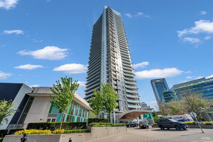 9887 Whalley Boulevard 4008 — photo 1
