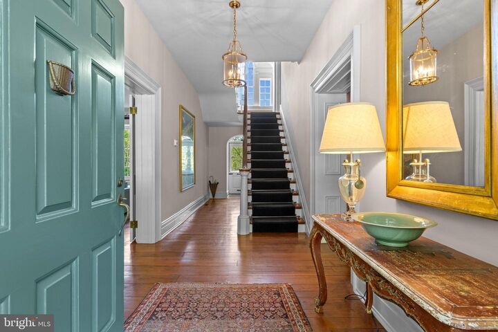 Property Photo:  1320 Huntsman Lane  PA 19035 