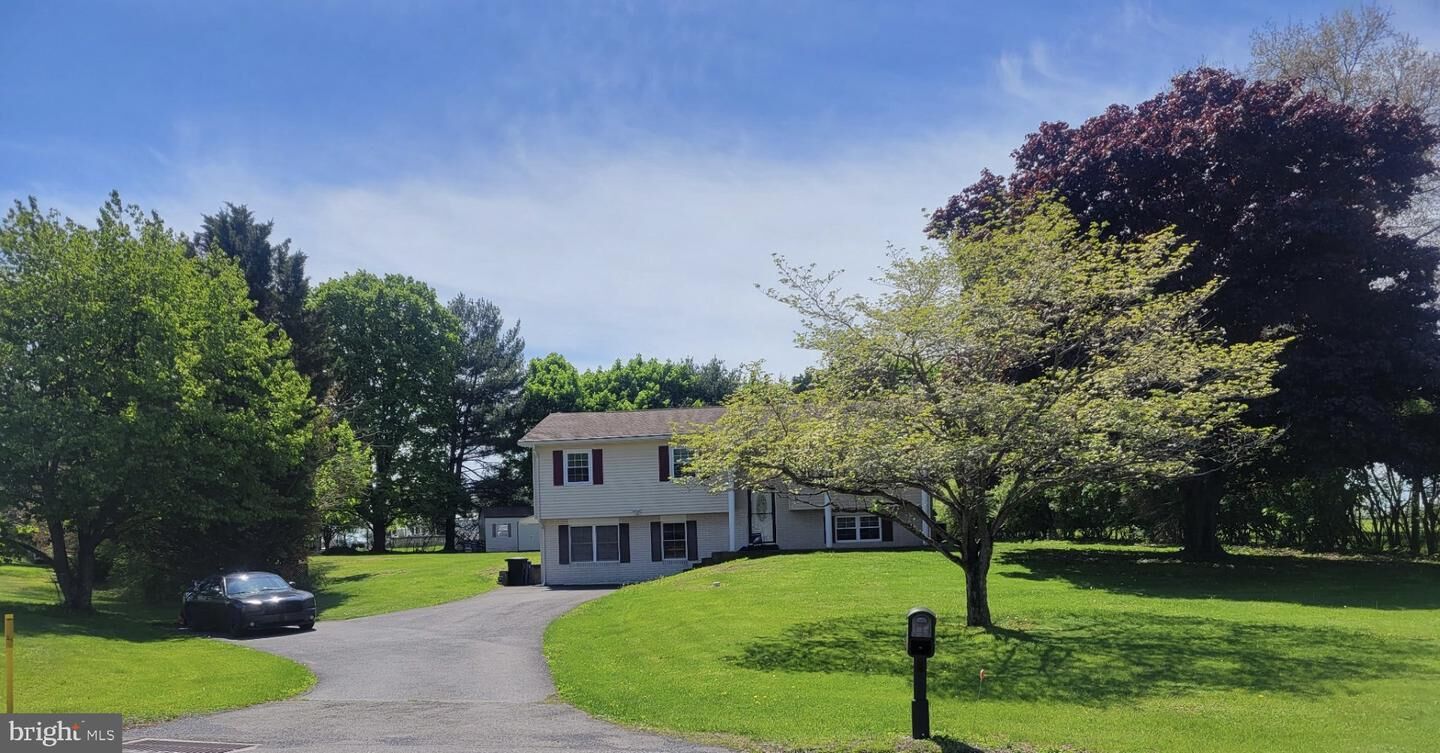 Property Photo:  2351 Armstrong Valley Road  PA 17032 