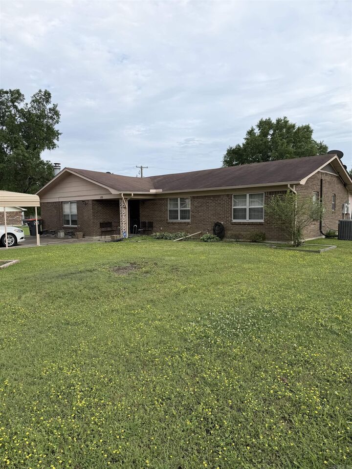 Property Photo:  2819 Kimberly Drive  AR 71603 