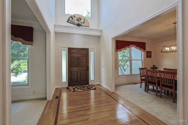 Property Photo:  10706 Woodgate Lane  OH 45242 