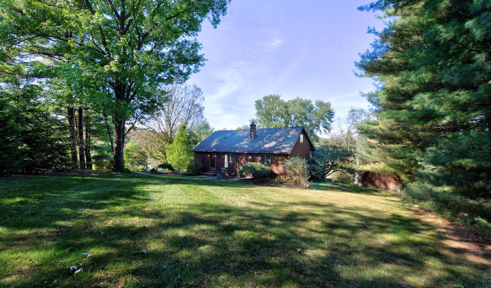 Property Photo:  606 Airport Road  OH 43701 