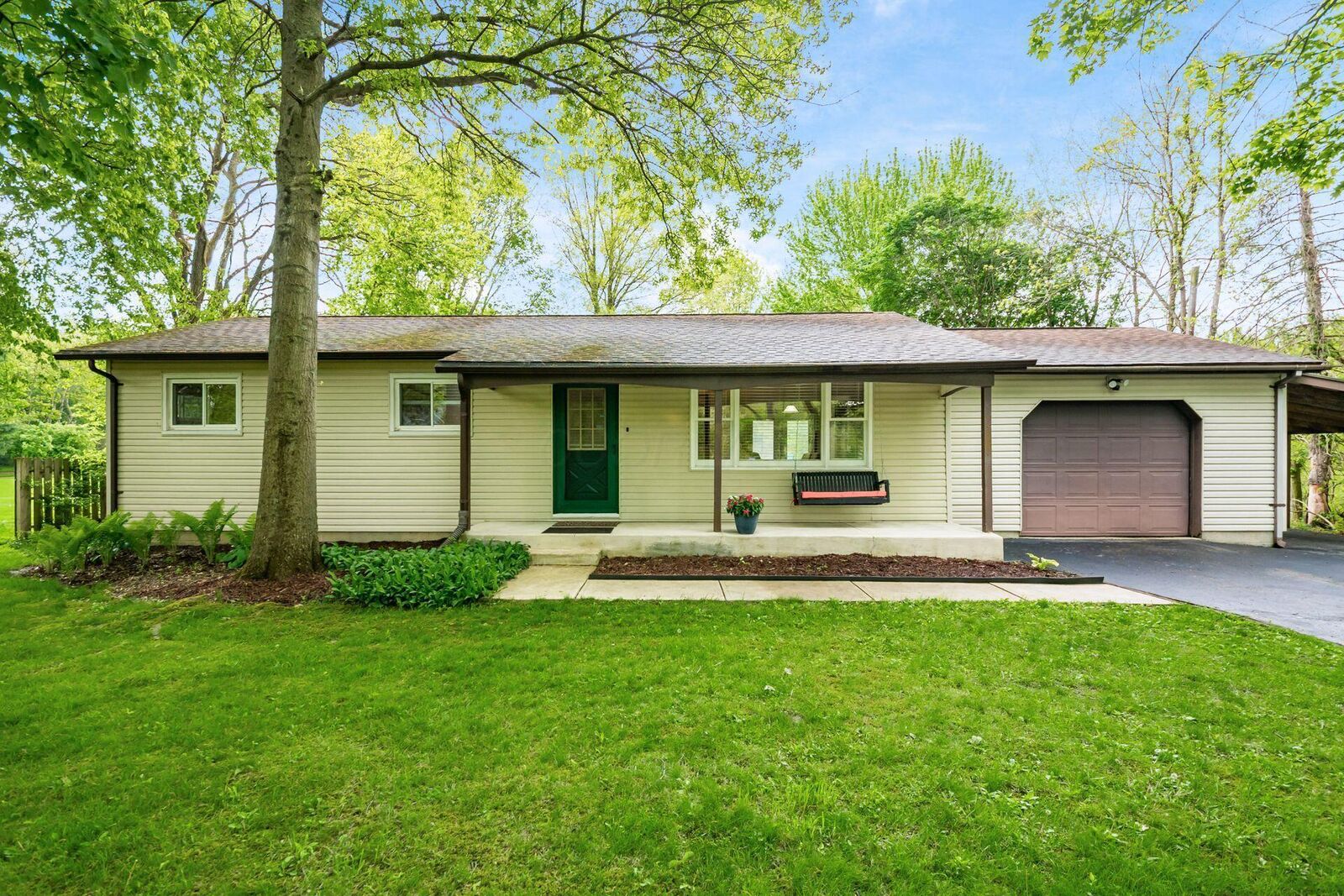 Property Photo:  7750 Lewis Center Road  OH 43082 