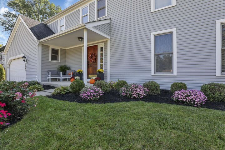 Property Photo:  1091 Cross Country Drive  OH 43235 
