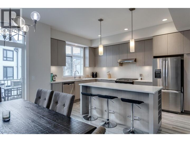Property Photo: 170 Celano Crescent 4 BC V1V 0B6