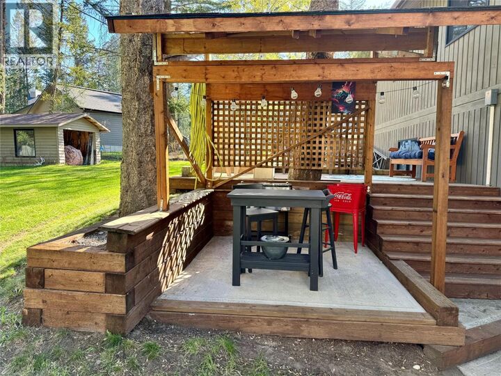 Property Photo: 4775 Nelles Crescent BC V0B 2L0