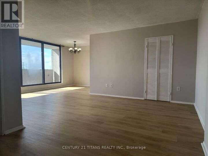 Property Photo: 301 Prudential Drive 907 ON M1P 4V3