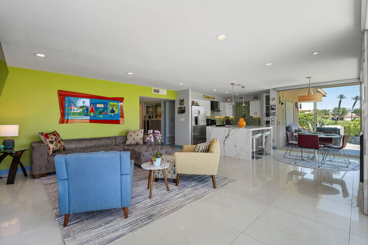 Property Photo:  42320 Baracoa Drive 13  CA 92203 