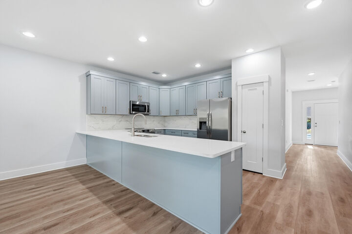 Property Photo: 704 Ferguson Drive 4 FL 32547