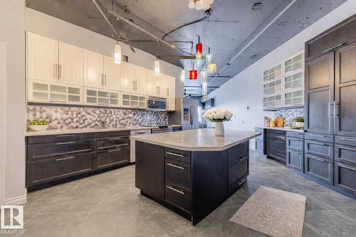 Property Photo:  10179 105 Street NW 303  AB T5J 3N1 