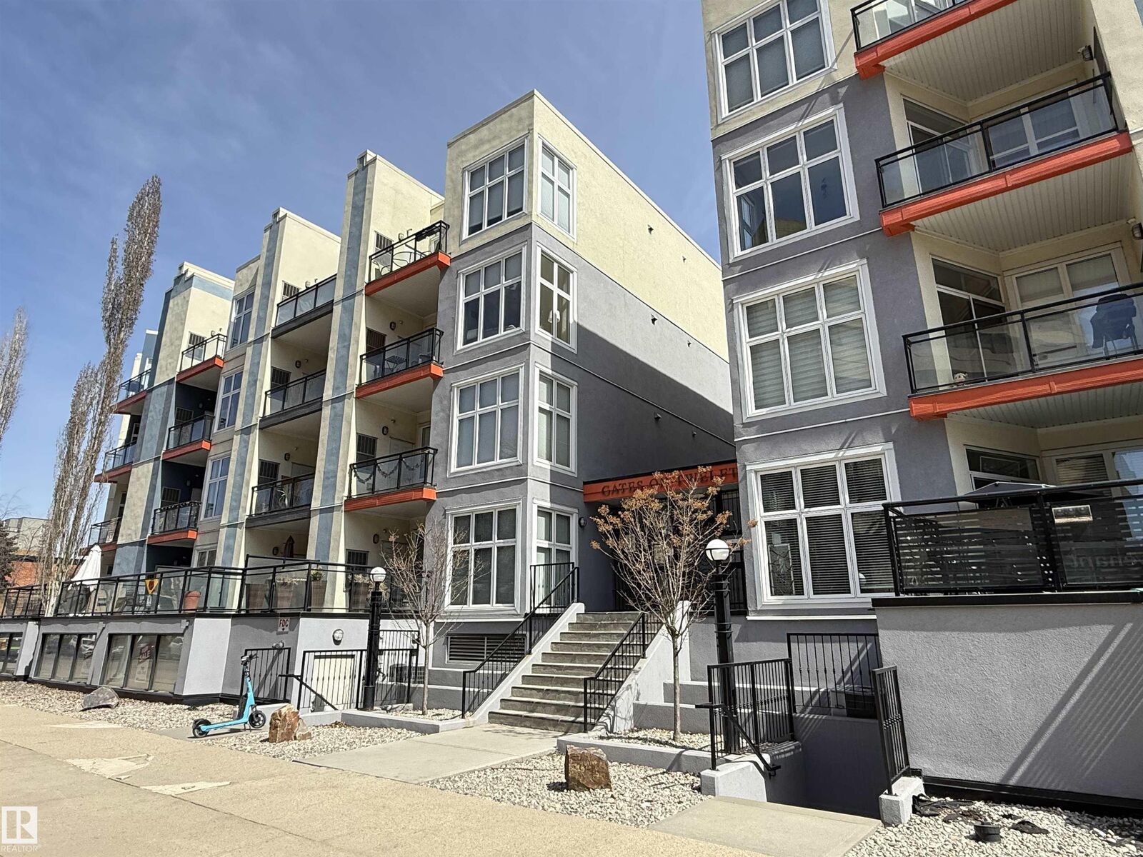 Property Photo: 10147 112 Street NW 513 AB T5K 1M1