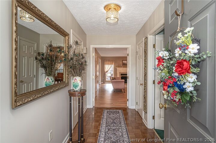 Property Photo:  2923 Rosecroft Drive  NC 28304 