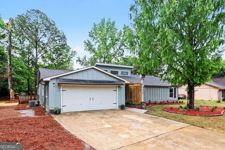 Property Photo:  210 Fireside Way  GA 30213 