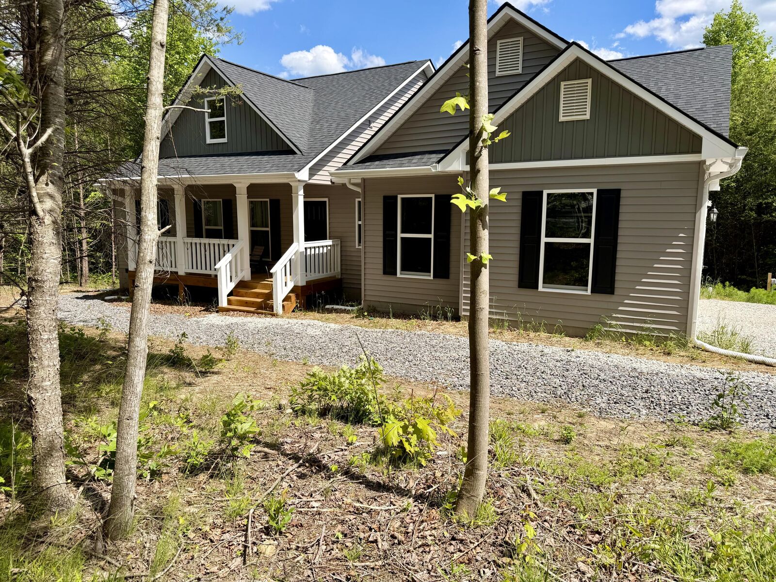 Property Photo:  600 Green Brier Lane  TN 37327 