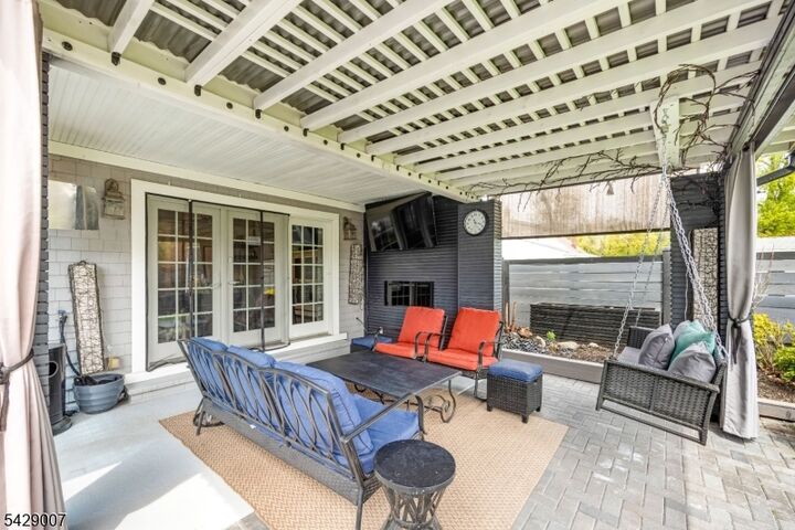 Property Photo:  28 Hopson Ave  NJ 07424 