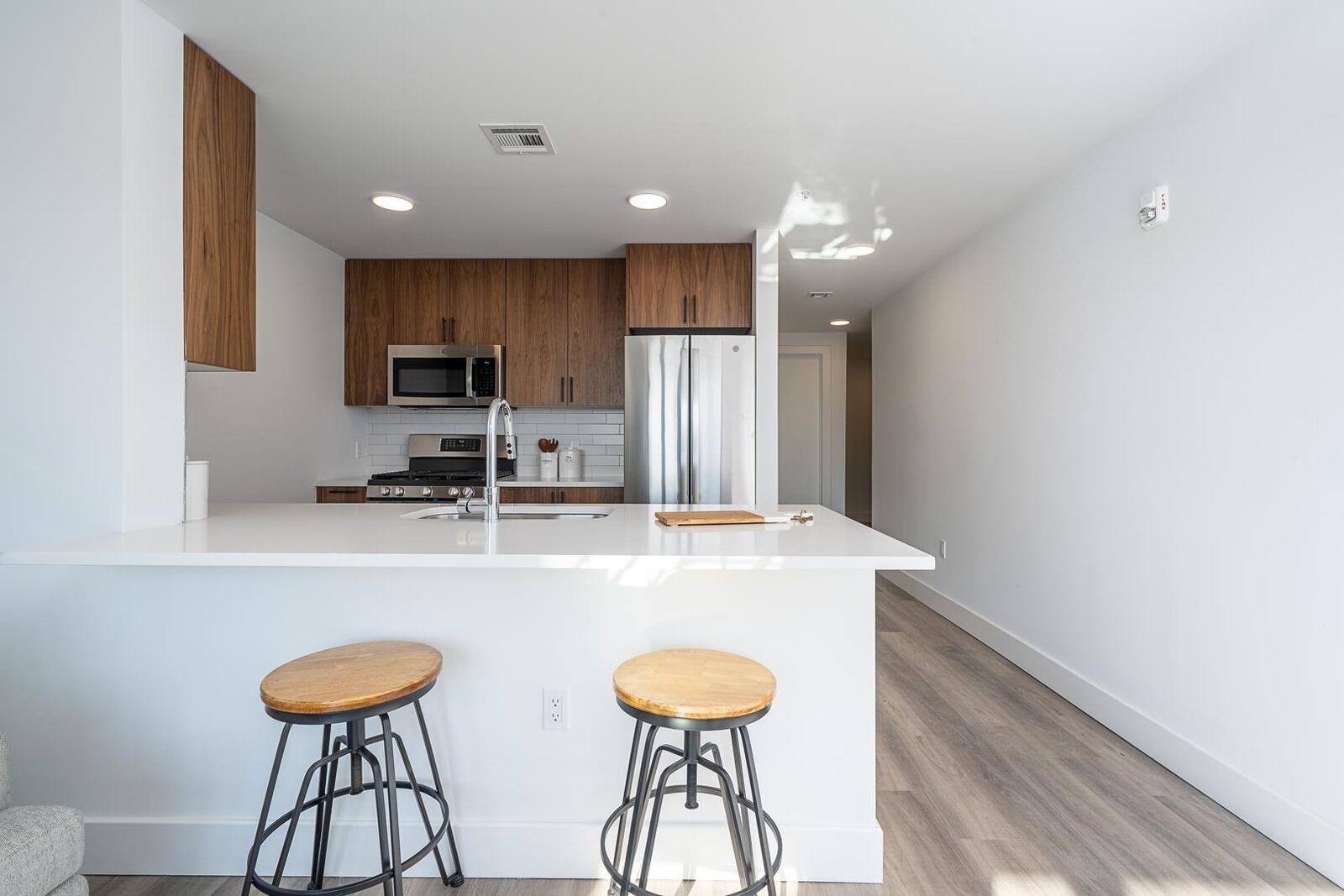Property Photo:  1410 Palisade Ave 408  NJ 07087 