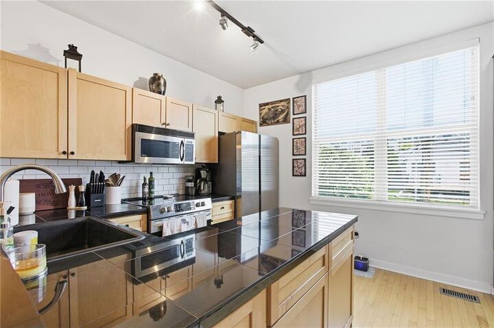 Property Photo:  4565 Madison Avenue  MO 64111 