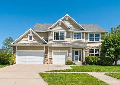 Property Photo:  3902 Valley View Road  IA 50010 