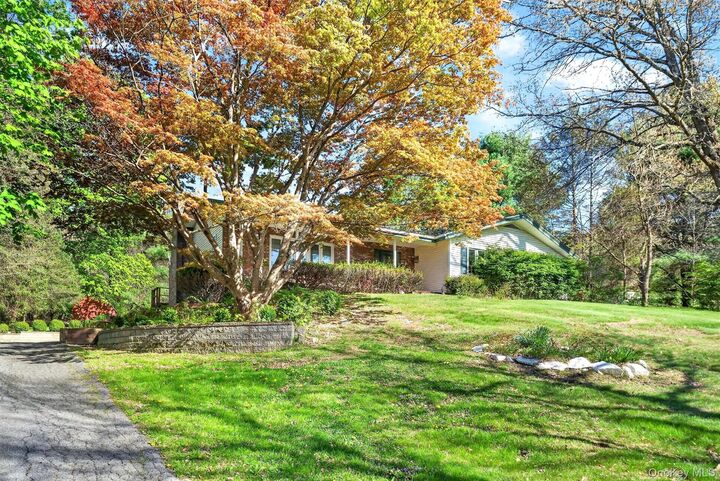 Property Photo:  18 Patti Place  NY 12533 