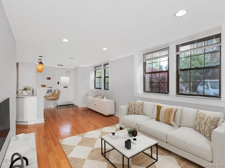 Property Photo:  26 Pondfield Road W F  NY 10708 