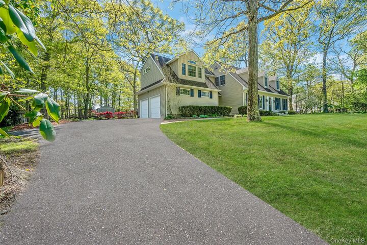 Property Photo: 4 Carol Court NY 11766