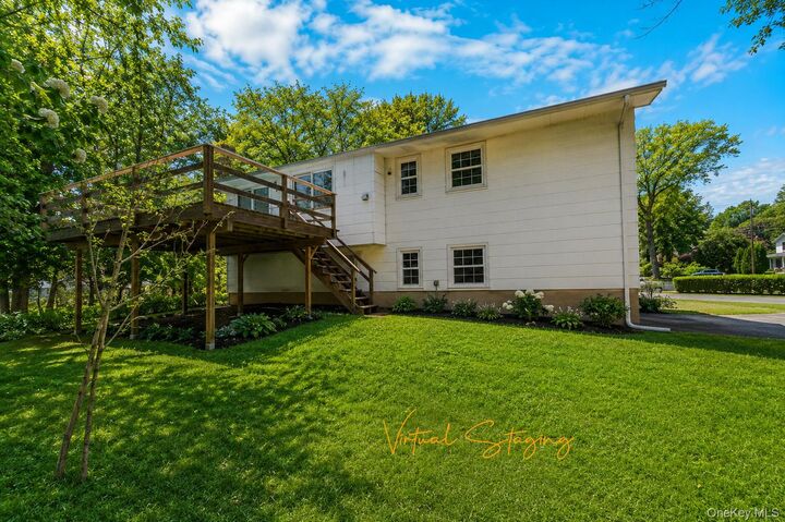 Property Photo:  4 Brentwood Drive  NY 10956 
