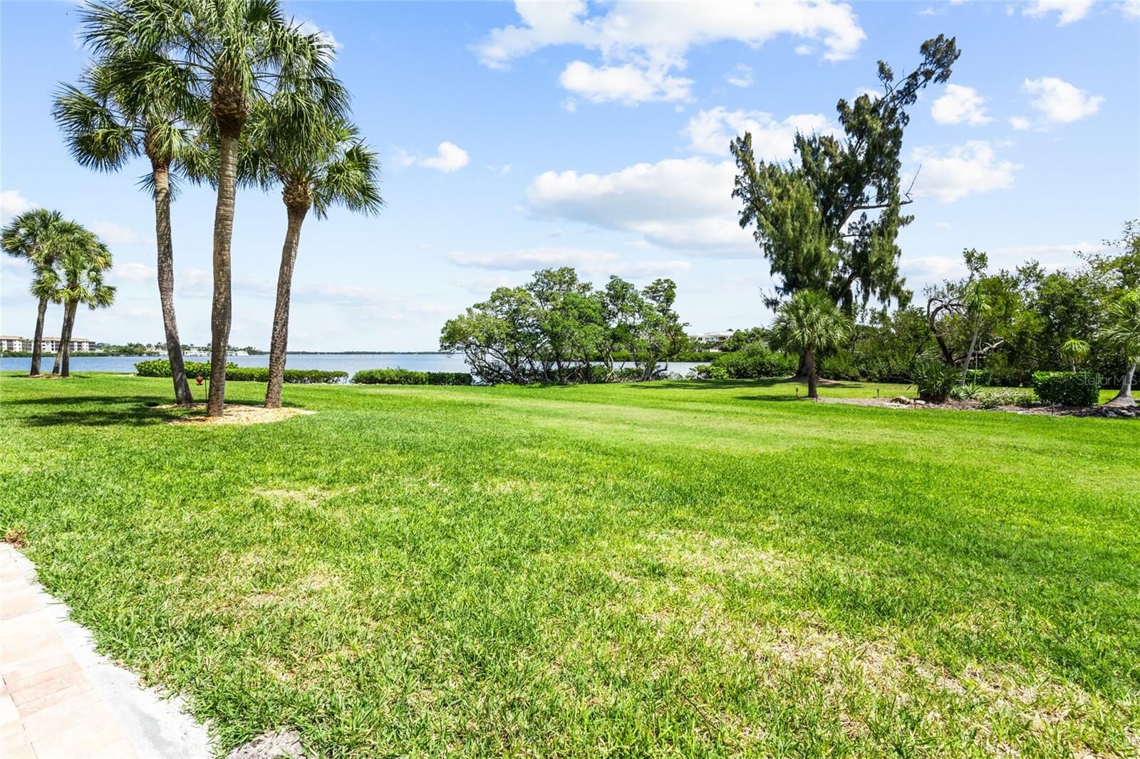 Property Photo:  3330 Gulf Of Mexico Drive 107D  FL 34228 