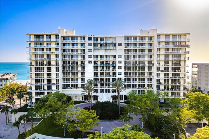 Property Photo:  1800 Benjamin Franklin Drive A905  FL 34236 