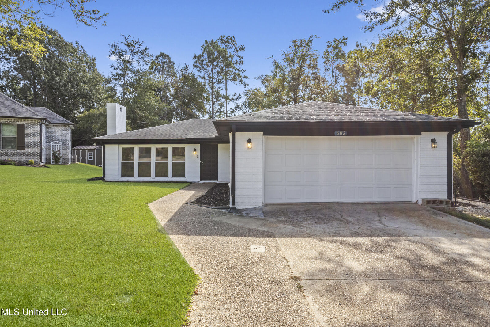 Property Photo:  682 Auahi Place  MS 39525 