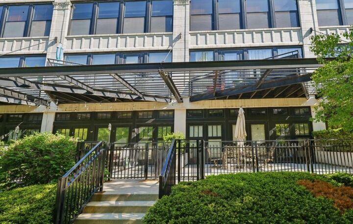 Property Photo:  1070 W 15th Street 148  IL 60608 