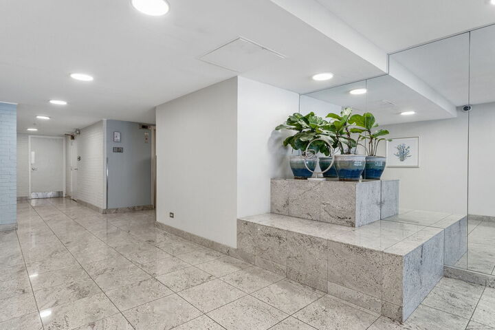 Property Photo:  515 W Wrightwood Avenue 217  IL 60614 
