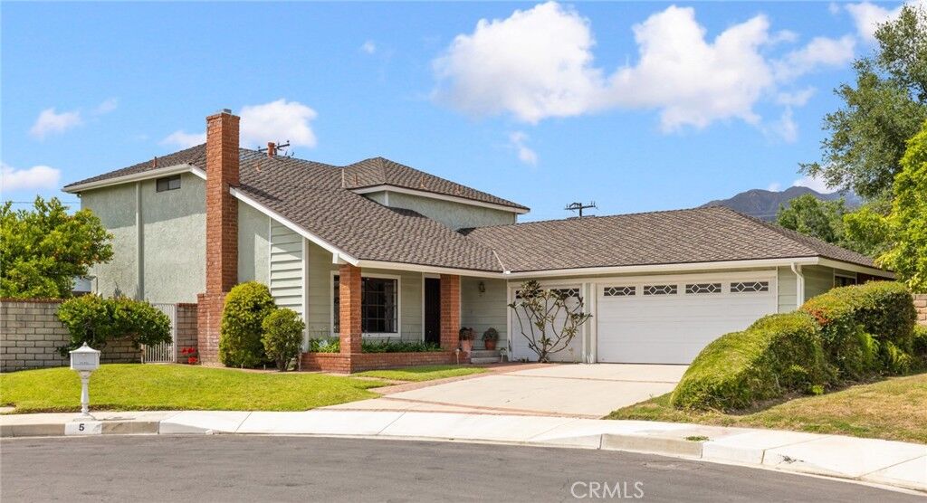 Property Photo:  5 Carol Pine Lane  CA 91007 