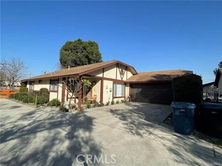 Property Photo:  16641 California  CA 90706 