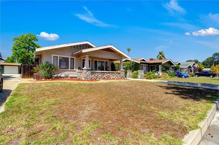 Property Photo:  551 E Columbia  CA 91767 