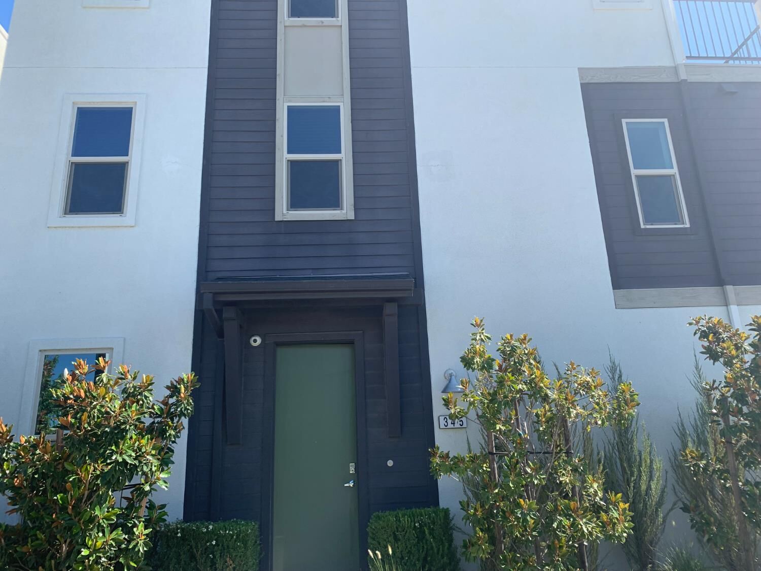 Property Photo:  345 Crate Avenue  CA 95818 