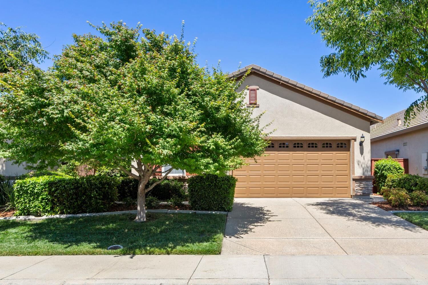 Property Photo:  2081 Appersett Loop  CA 95747 